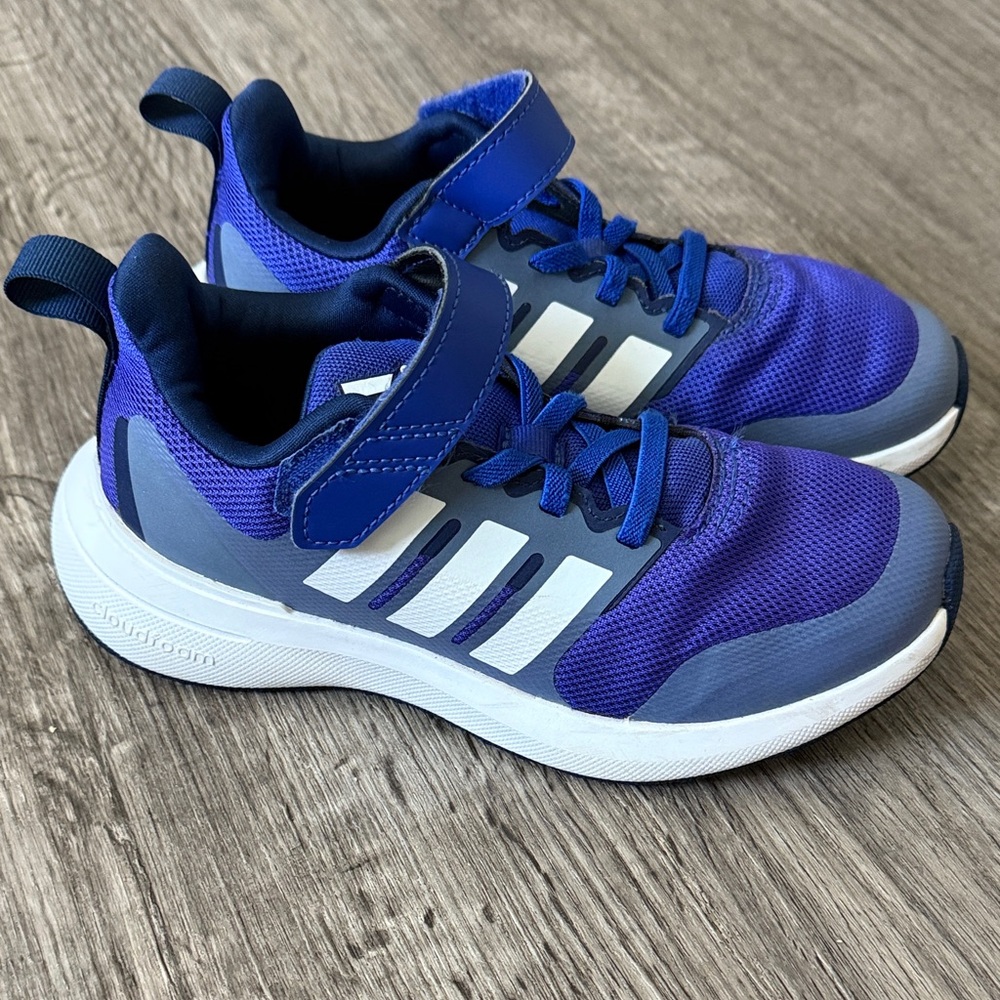 Unisex!! Adidas Kids Navy and White Sneakers